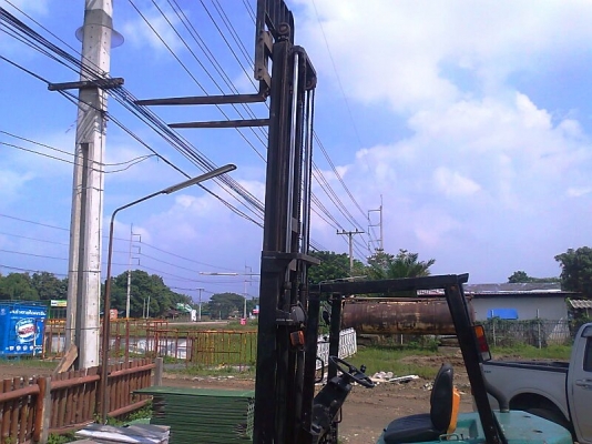 รถฟอล์คลิฟต์ เครื่องดีเซล Yale 2 ton ยกได้ 2 ตัน งาสูง 3.5 เมตร