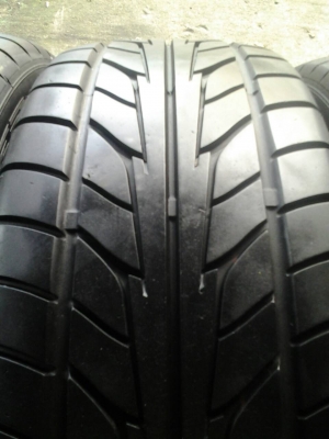 ขายยาง NITTO NT555 205/50/16 ปี09 ชุดละ 3,400 บาท