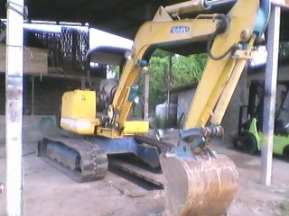 KUBOTA 50 นำเข้าจากญี่ปุ่น เพิ่งลงเรือยังไมโดนดินเมิองไทย สภาพใหม่กิ๊ฟ