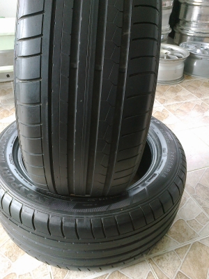 ขายยาง Dunlup 245/50/18 1คู่ ปี10