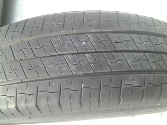 ยาง goodyear 215/70/15 ดอกหนาๆนุ่มๆ ขายแค่ 6800 พอครับ ยาง goodyear 215/70/15 ดอกหนาๆนุ่มๆ ขายแค่ 6800 พอครับ