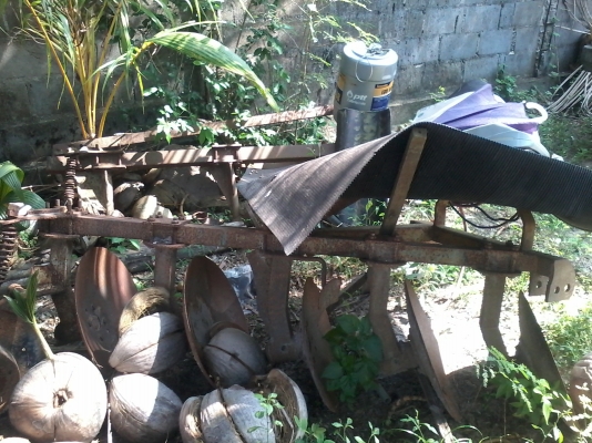 ขายรถไถ iseki  ts3510 พร้อมผานพรวน และเทรลเลอร์ลากของ   เฉพาะตัวอย่างเดียวก็ขายครับ 79000คุยกันได้นะ