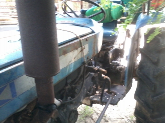 ขายรถไถ iseki  ts3510 พร้อมผานพรวน และเทรลเลอร์ลากของ   เฉพาะตัวอย่างเดียวก็ขายครับ 79000คุยกันได้นะ