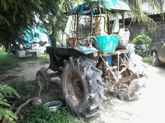 ขายรถไถ iseki  ts3510 พร้อมผานพรวน และเทรลเลอร์ลากของ   เฉพาะตัวอย่างเดียวก็ขายครับ 79000คุยกันได้นะ