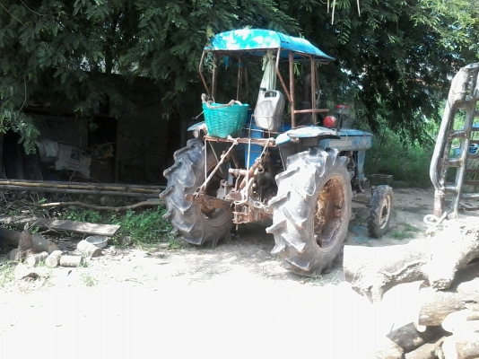 ขายรถไถ iseki  ts3510 พร้อมผานพรวน และเทรลเลอร์ลากของ   เฉพาะตัวอย่างเดียวก็ขายครับ 79000คุยกันได้นะ