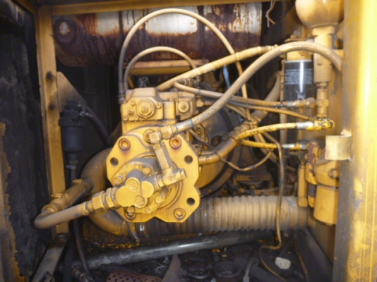 KOBELCO SK  045N2 รถเก่านอกสภาพสวย  พร้อมใช้