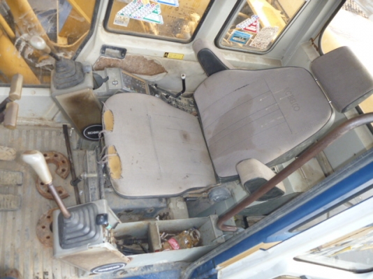 KOBELCO SK  045N2 รถเก่านอกสภาพสวย  พร้อมใช้