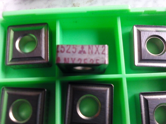 เม็ดมีด Insertของใหม่ แบบต่างๆมีหลายแบบให้เลือกพร้อมใช้งานได้ดี