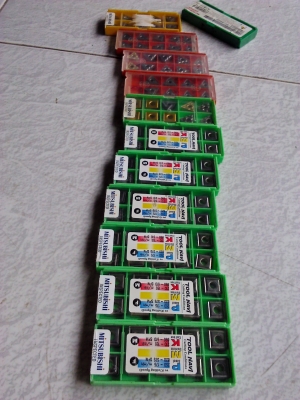 เม็ดมีด Insertของใหม่ แบบต่างๆมีหลายแบบให้เลือกพร้อมใช้งานได้ดี