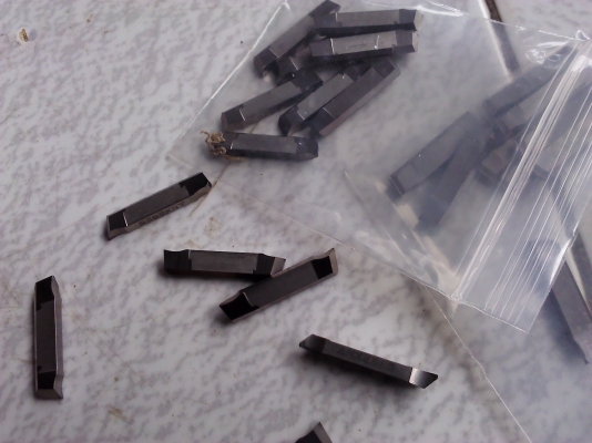 เม็ดมีด Insertของใหม่ แบบต่างๆมีหลายแบบให้เลือกพร้อมใช้งานได้ดี