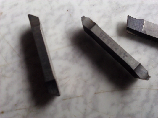 เม็ดมีด Insertของใหม่ แบบต่างๆมีหลายแบบให้เลือกพร้อมใช้งานได้ดี