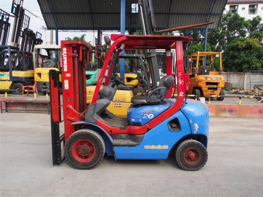 ** LOT 25/10/2556 ** KOMATSU FD20T-16-749973 เครื่องยนต์ดีเซล 4D94 เสาสูง 3 เมตร เกียร์ออโต้ สนใจติดต่อ 083-062-0223