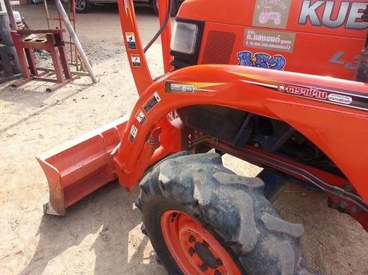 คูโบต้า L3408 4 WD 2 เพลาพร้อมใบมีดตราช้างเสปเชี่ยน เดิมๆใช้งานได้เลย