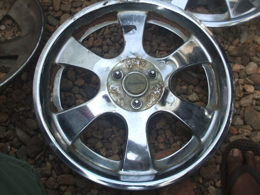 ฝาครอบล้อ HINO