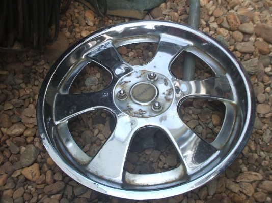 ฝาครอบล้อ HINO