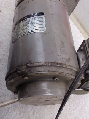 (ถ่ายVDOให้ดู)มอเตอร์เกียร์ FUJI ขนาด 200 W. หมุนที่ 360 รต่อนาที แรงบิดเยอะ 220V. 3 เฟส แต่ต่อใช้ไฟบ้าน220 V.ได้ (ถ่ายVDOให้ดู)มอเตอร์เกียร์ FUJI ขนาด 200 W. หมุนที่ 360 รต่อนาที แรงบิดเยอะ 220V. 3 เฟส แต่ต่อใช้ไฟบ้าน220 V.ได้