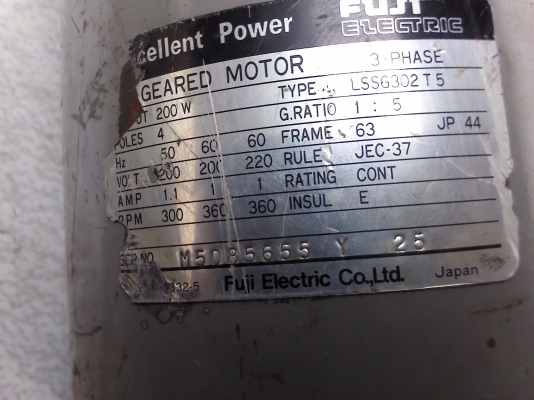 (ถ่ายVDOให้ดู)มอเตอร์เกียร์ FUJI ขนาด 200 W. หมุนที่ 360 รต่อนาที แรงบิดเยอะ 220V. 3 เฟส แต่ต่อใช้ไฟบ้าน220 V.ได้ (ถ่ายVDOให้ดู)มอเตอร์เกียร์ FUJI ขนาด 200 W. หมุนที่ 360 รต่อนาที แรงบิดเยอะ 220V. 3 เฟส แต่ต่อใช้ไฟบ้าน220 V.ได้