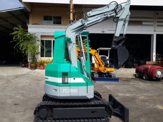 ขาย รถขุด KOMATSU รุ่น PC28UU  มือสองญี่ปุ่น