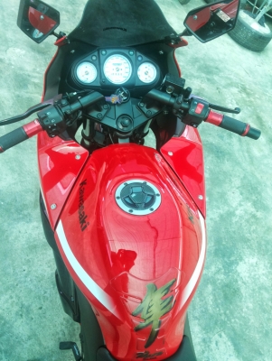 ///// ขาย Ninja 250 -2012 Red/Black ท่อ DBS. ล้อโต 105,000 บาท วิ่ง79xx km /////