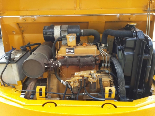 ขาย รถขุด KOMATSU รุ่น PC30-6-  มือสองญี่ปุ่น