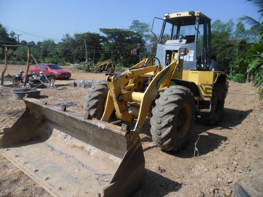 ขายรถตักร่ล้อยางสพรับใช้ ขายรถตักร่ล้อยางสพรับใช้