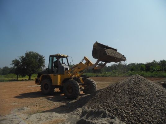 ขายรถตักร่ล้อยางสพรับใช้ ขายรถตักร่ล้อยางสพรับใช้