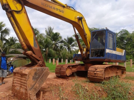 PC200-3 ช่วงล่างได้ เอวได้ เครื่องHIN0 HO7C 185แรง ปั้มได้ .รภสวยดี บูชโซ่มีแตก....