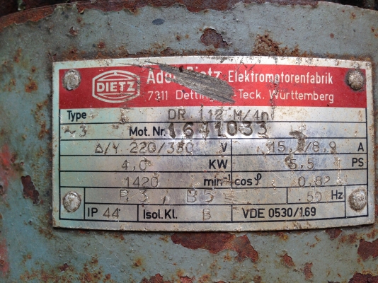 ขายปั้มน้ำมันไฮโดรลิค ขนาดมอเตอร์ 5 HP. 380V สภาพสวย อุปกรณ์ครบ พร้อมใช้งาน ตัวนี่มีน้ำมันมาเกือบเต็มถังครับ