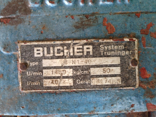 ขายปั้มน้ำมันไฮโดรลิค ขนาดมอเตอร์ 5 HP. 380V สภาพสวย อุปกรณ์ครบ พร้อมใช้งาน ตัวนี่มีน้ำมันมาเกือบเต็มถังครับ