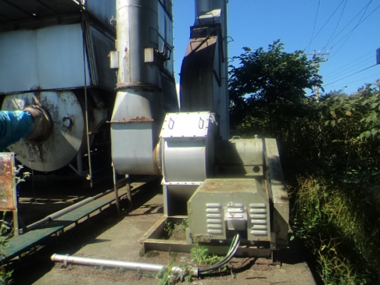 ขายเครื่องแพลนท์ยางมะตอย NAP800 สินค้าอยู่ที่ญี่ปุ่นค่ะ ถ้าสนใจรบกวนโทร.080-656-5422 (หนิง)