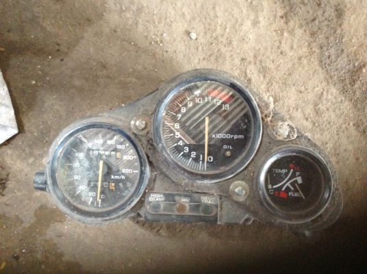 ขายเรือนไมล์ nsr กับ ls