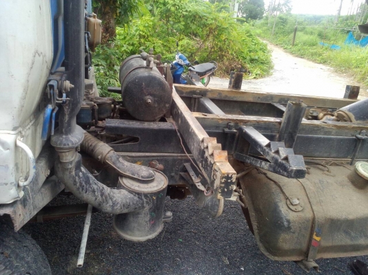 ด่วน!!6ล้อดั้ม FB112 เครื่อง117แรง WO4D รถห้างแท้ สวยๆ..... ด่วน!!6ล้อดั้ม FB112 เครื่อง117แรง WO4D รถห้างแท้ สวยๆ.....