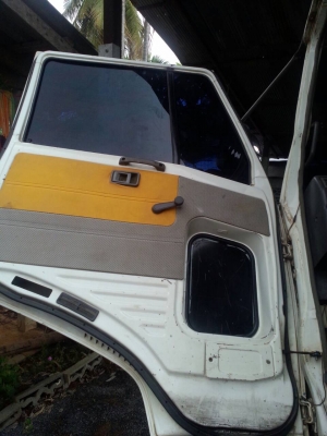 ด่วน!!6ล้อดั้ม FB112 เครื่อง117แรง WO4D รถห้างแท้ สวยๆ..... ด่วน!!6ล้อดั้ม FB112 เครื่อง117แรง WO4D รถห้างแท้ สวยๆ.....