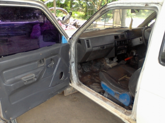 แยกอะไหล่ รถ NISSAN BIG-M BD25 แค็ปเล็ก พวงมาลัยพาวเวอร์ มีVDO แยกอะไหล่ รถ NISSAN BIG-M BD25 แค็ปเล็ก พวงมาลัยพาวเวอร์ มีVDO