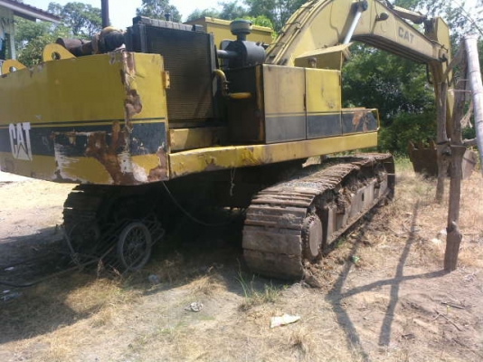 ขายCAT    E300   อยากขายไม่มีคนขับ