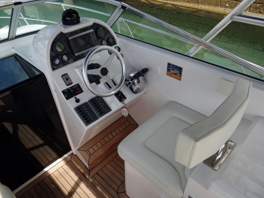 ขายเรือ Gulf Craft Silvercraft 34 SC ขายเรือ Gulf Craft Silvercraft 34 SC