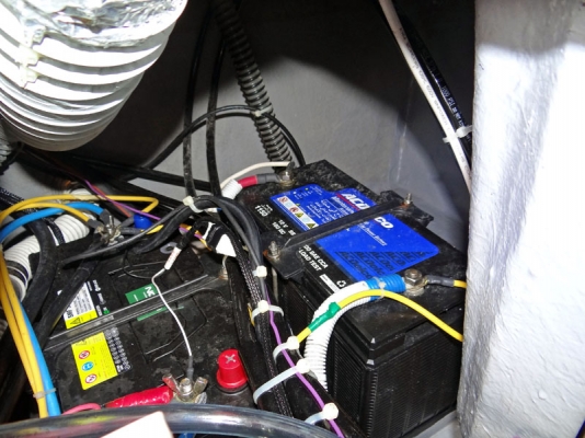 ขายเรือ Gulf Craft Silvercraft 34 SC ขายเรือ Gulf Craft Silvercraft 34 SC