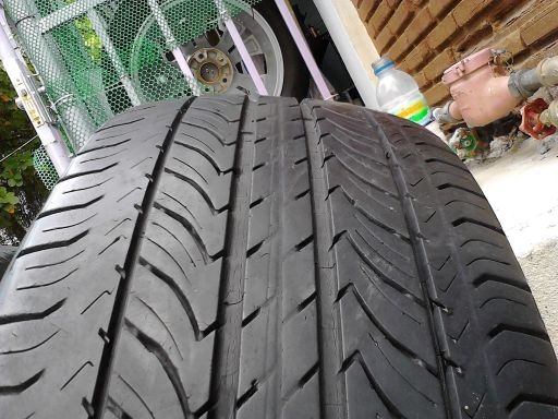 แม็กขอบToyota Prerunner 17 6รู139.7 พร้อมยางมิชลิน 225-65-17 ปี09 7800 บาท แม็กขอบToyota Prerunner 17 6รู139.7 พร้อมยางมิชลิน 225-65-17 ปี09 7800 บาท