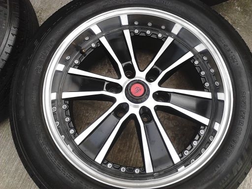 แม็กขอบToyota Prerunner 17 6รู139.7 พร้อมยางมิชลิน 225-65-17 ปี09 7800 บาท แม็กขอบToyota Prerunner 17 6รู139.7 พร้อมยางมิชลิน 225-65-17 ปี09 7800 บาท