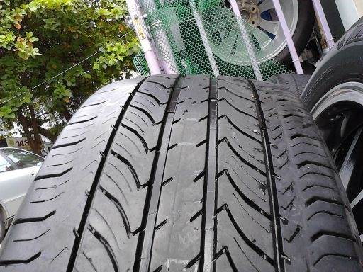 แม็กขอบToyota Prerunner 17 6รู139.7 พร้อมยางมิชลิน 225-65-17 ปี09 7800 บาท แม็กขอบToyota Prerunner 17 6รู139.7 พร้อมยางมิชลิน 225-65-17 ปี09 7800 บาท