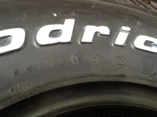 ขายยางใหม่  BF  31 x 10.5 x 15  USA