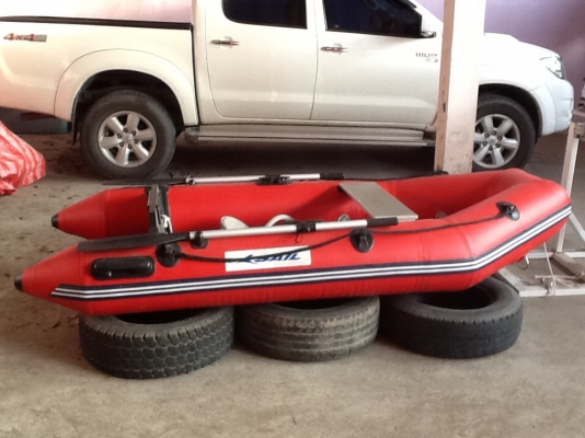 ขายด่วนเรือยางพร้อมเครื่อง