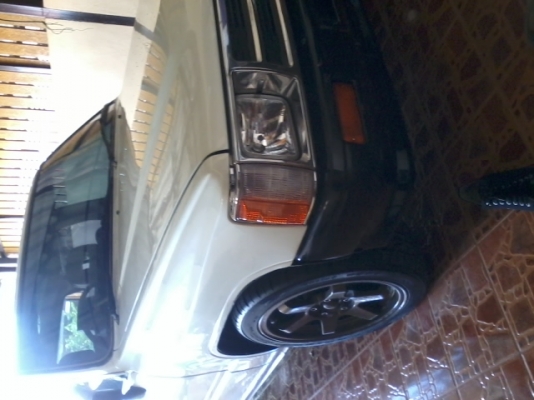 ต้องการขายรถกระบะ TOYOTA HILUX HERO 4 ประตู