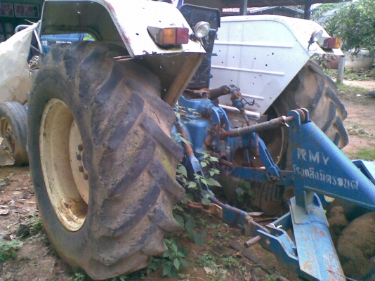 ขาย FORD 6610 เทอร์โบเสื้อลายสภาพสวยๆเดิม