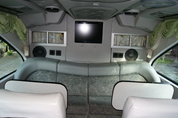 ขายรถบัส 8 ล้อ 2 ชั้น