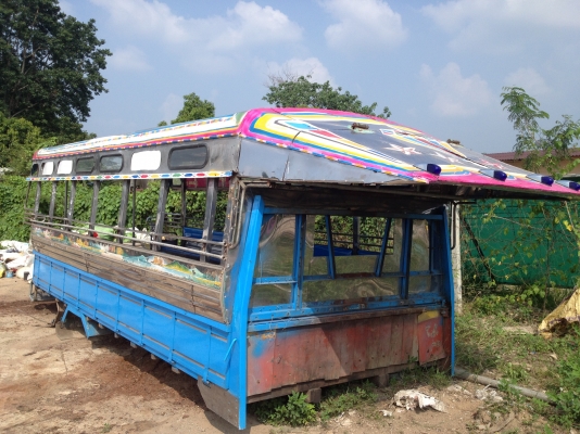 ขายหลังคารถโดยสารสแตนเลส ยาว 5 เมตร เดิมใส่NPR กว้าง75เซน