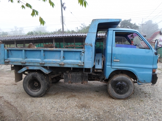 ขายรถดั้มอีซูซุ TL 80 tel 081-8857576 (ตู่ )