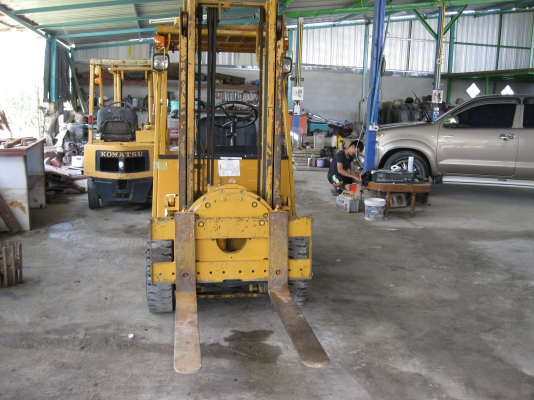 ขายถูก รถฟอร์คลิฟต์ KOMATSU FG15L-14 ขนาด 1.5 ตัน