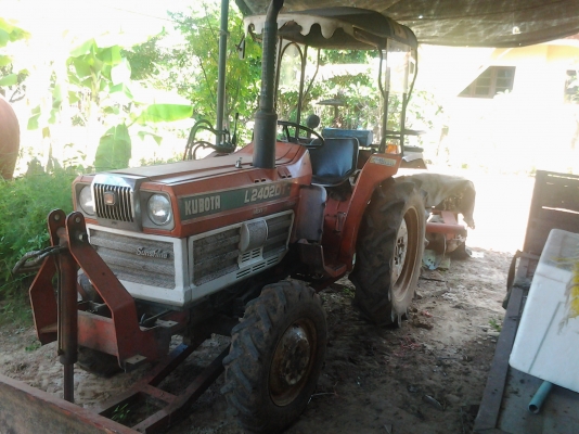 รถไถ. 24. แรง. ขับเคลื่อนล้อหน้าราคาถูก รถไถ. 24. แรง. ขับเคลื่อนล้อหน้าราคาถูก