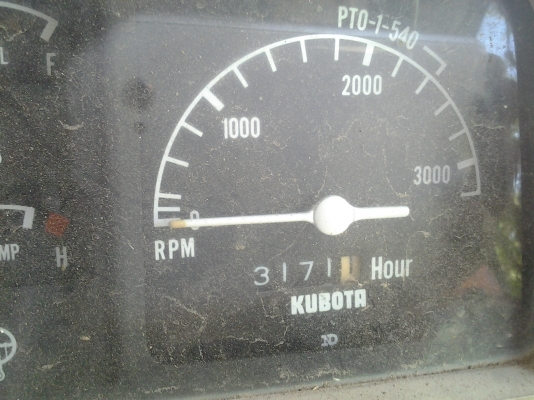 รถไถ. 24. แรง. ขับเคลื่อนล้อหน้าราคาถูก รถไถ. 24. แรง. ขับเคลื่อนล้อหน้าราคาถูก